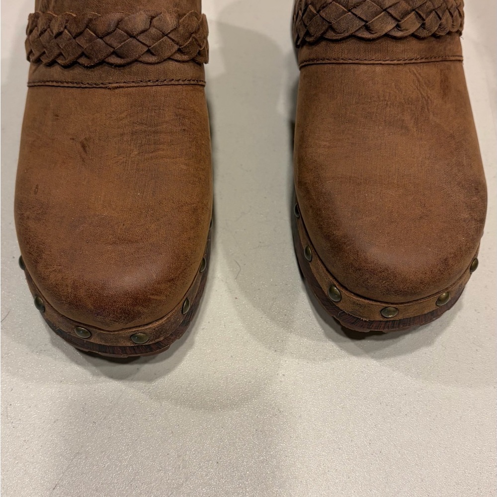 Kork-EaseBrown Leather Tilly  Clogs with Braided Detail Sz 6